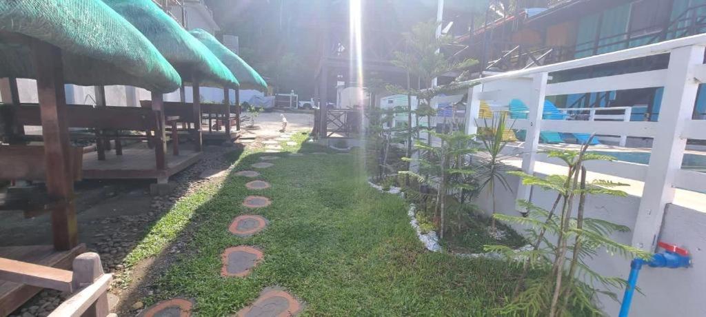 Aura Marina Sands Beach Resort Baler Exterior foto